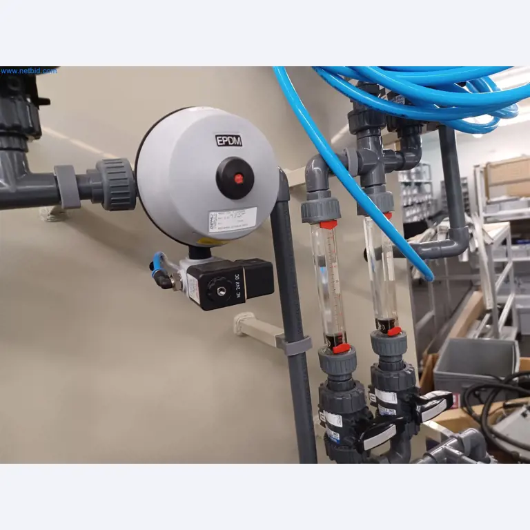 Laboratory equipment / Extensive storage technology and inventories / Osmosis systems and much more.-13