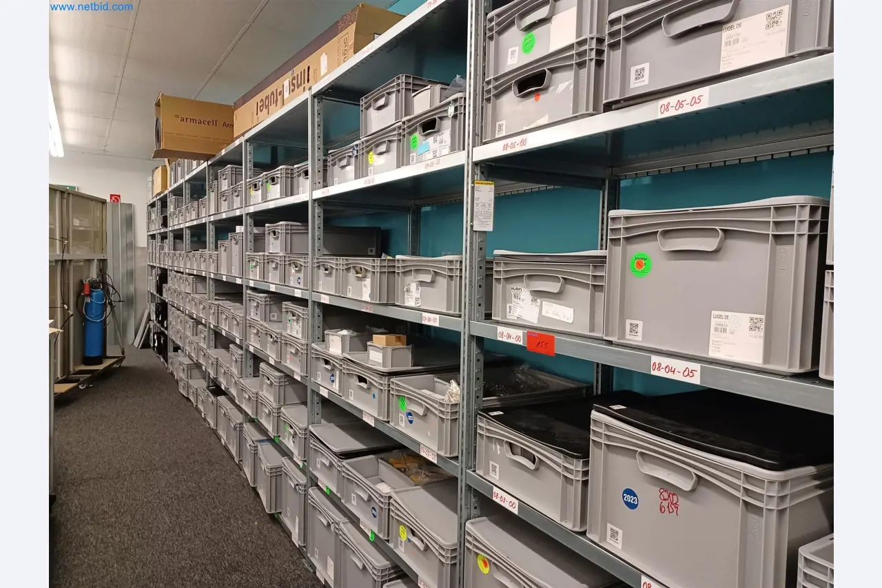 Laboratory equipment / Extensive storage technology and inventories / Osmosis systems and much more.-3