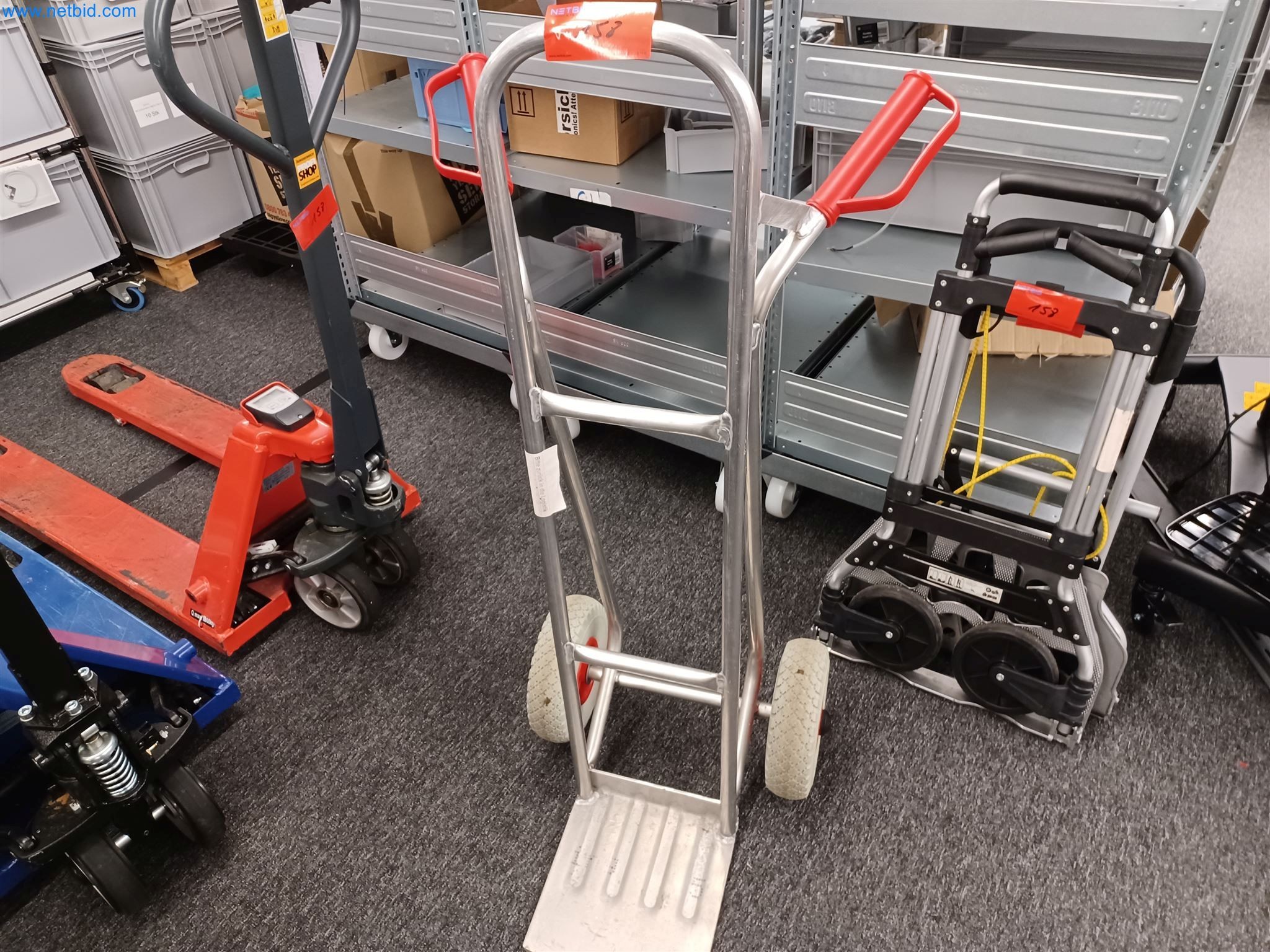 Laboratory equipment / Extensive storage technology and inventories / Osmosis systems and much more.-9