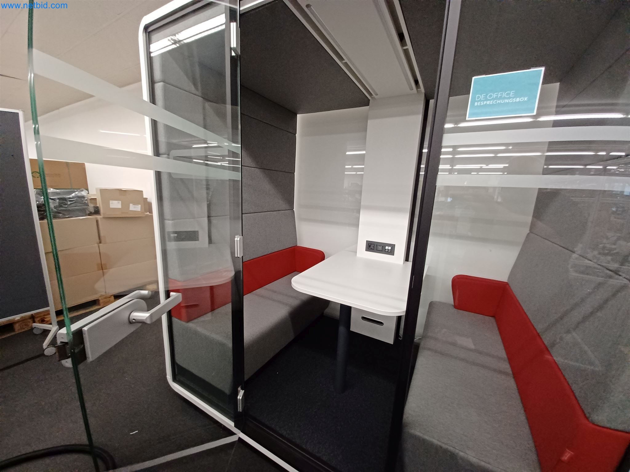 Laboratory equipment / Extensive storage technology and inventories / Osmosis systems and much more.-3