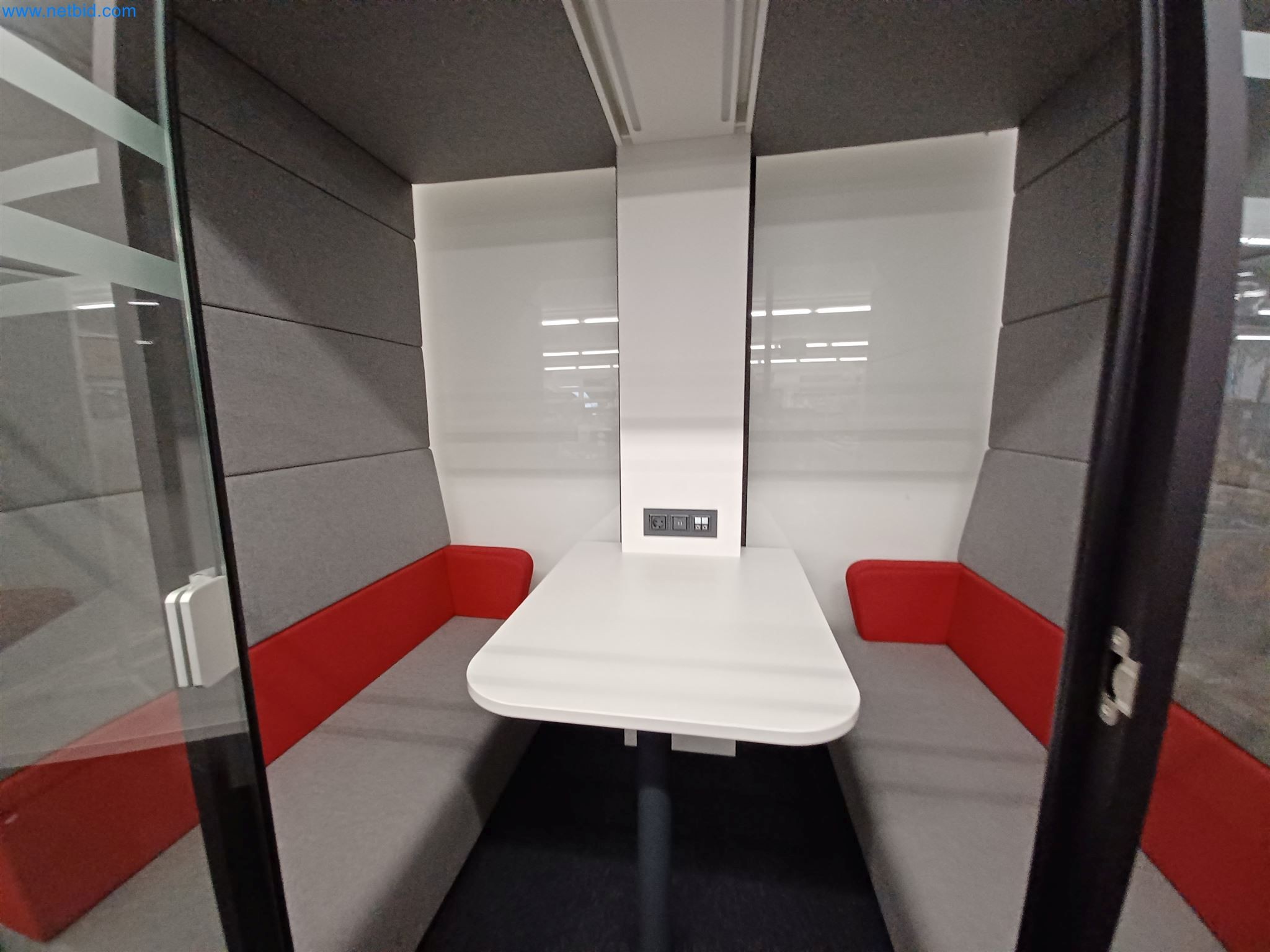 Laboratory equipment / Extensive storage technology and inventories / Osmosis systems and much more.-7