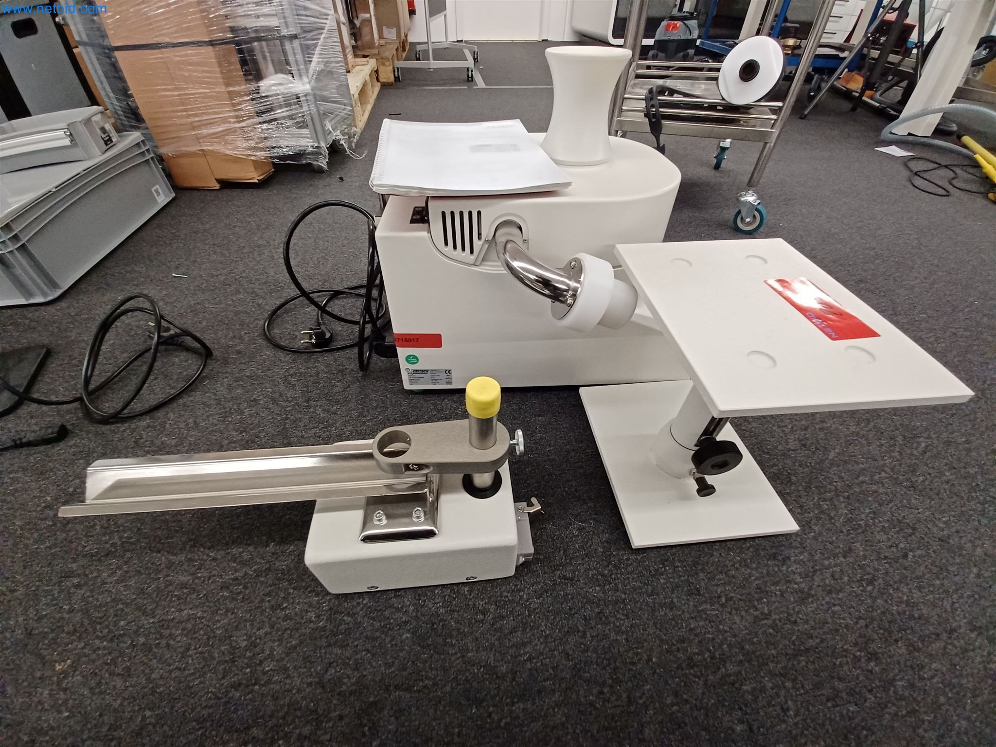 Laboratory equipment / Extensive storage technology and inventories / Osmosis systems and much more.-2