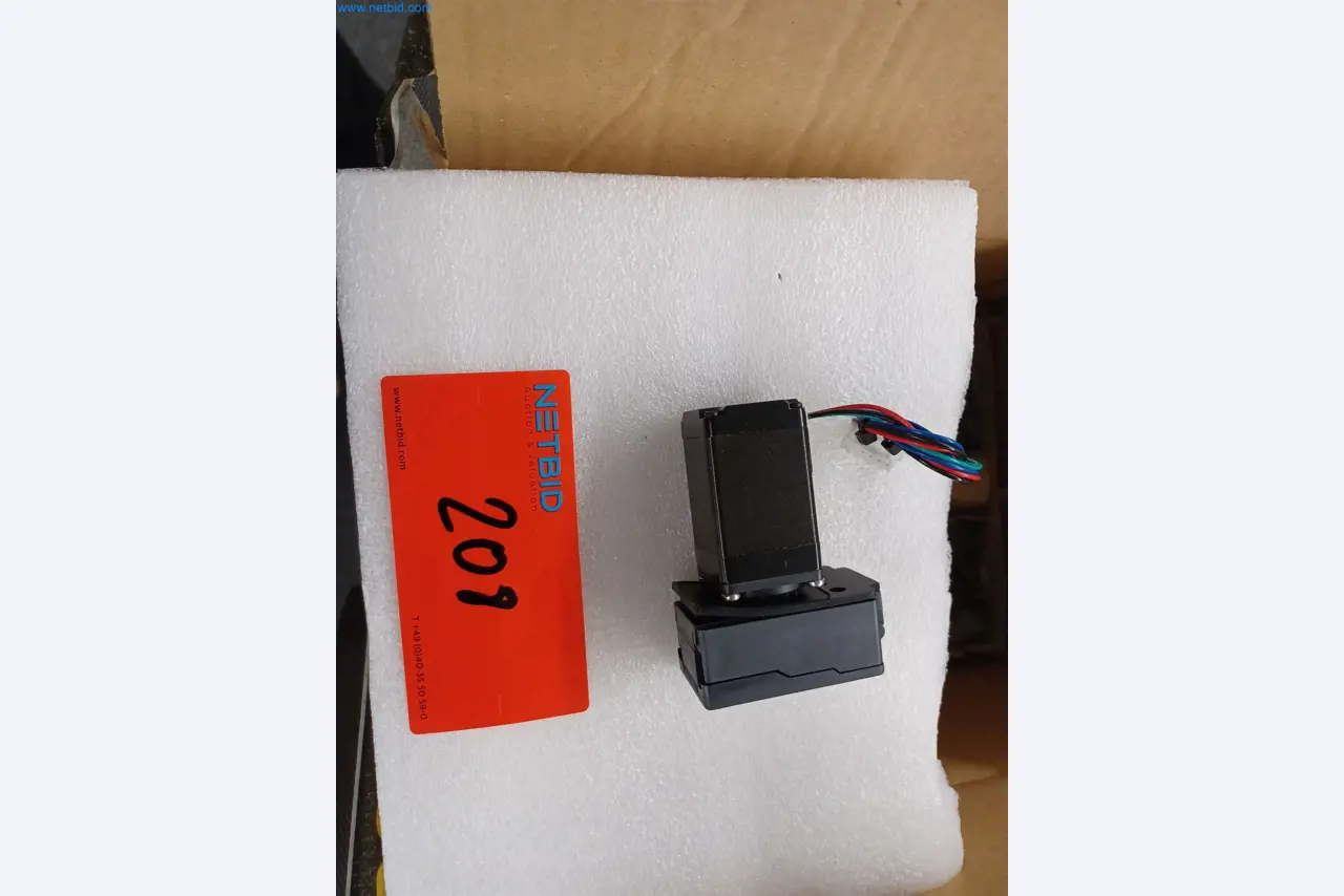 Laboratory equipment / Extensive storage technology and inventories / Osmosis systems and much more.-1