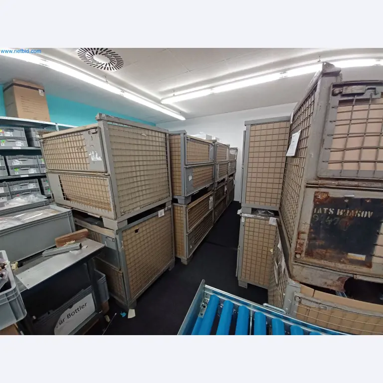 Laboratory equipment / Extensive storage technology and inventories / Osmosis systems and much more.-3