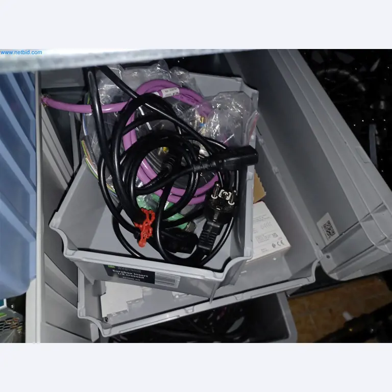 Laboratory equipment / Extensive storage technology and inventories / Osmosis systems and much more.-7