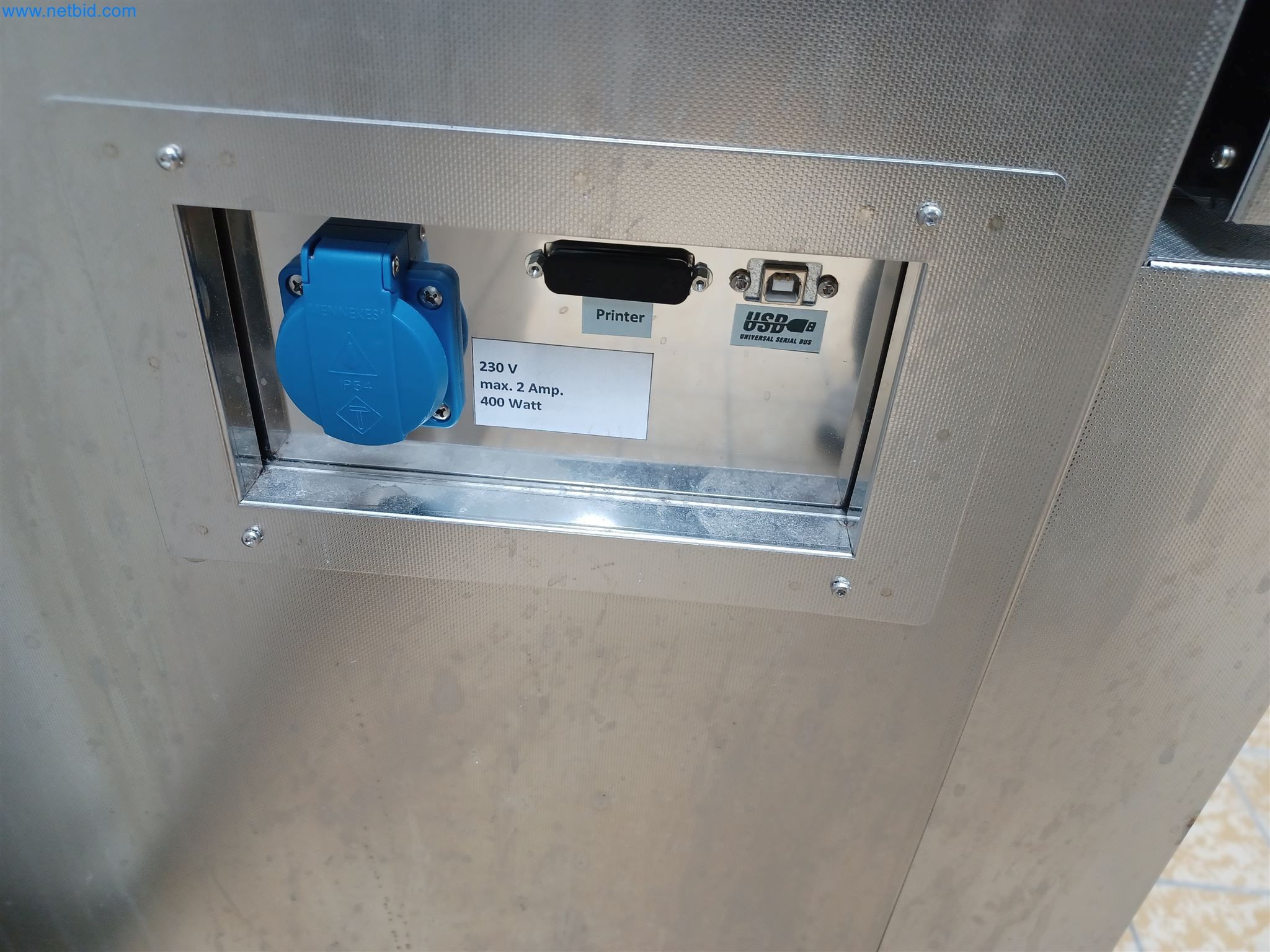 Laboratory equipment / Extensive storage technology and inventories / Osmosis systems and much more.-3