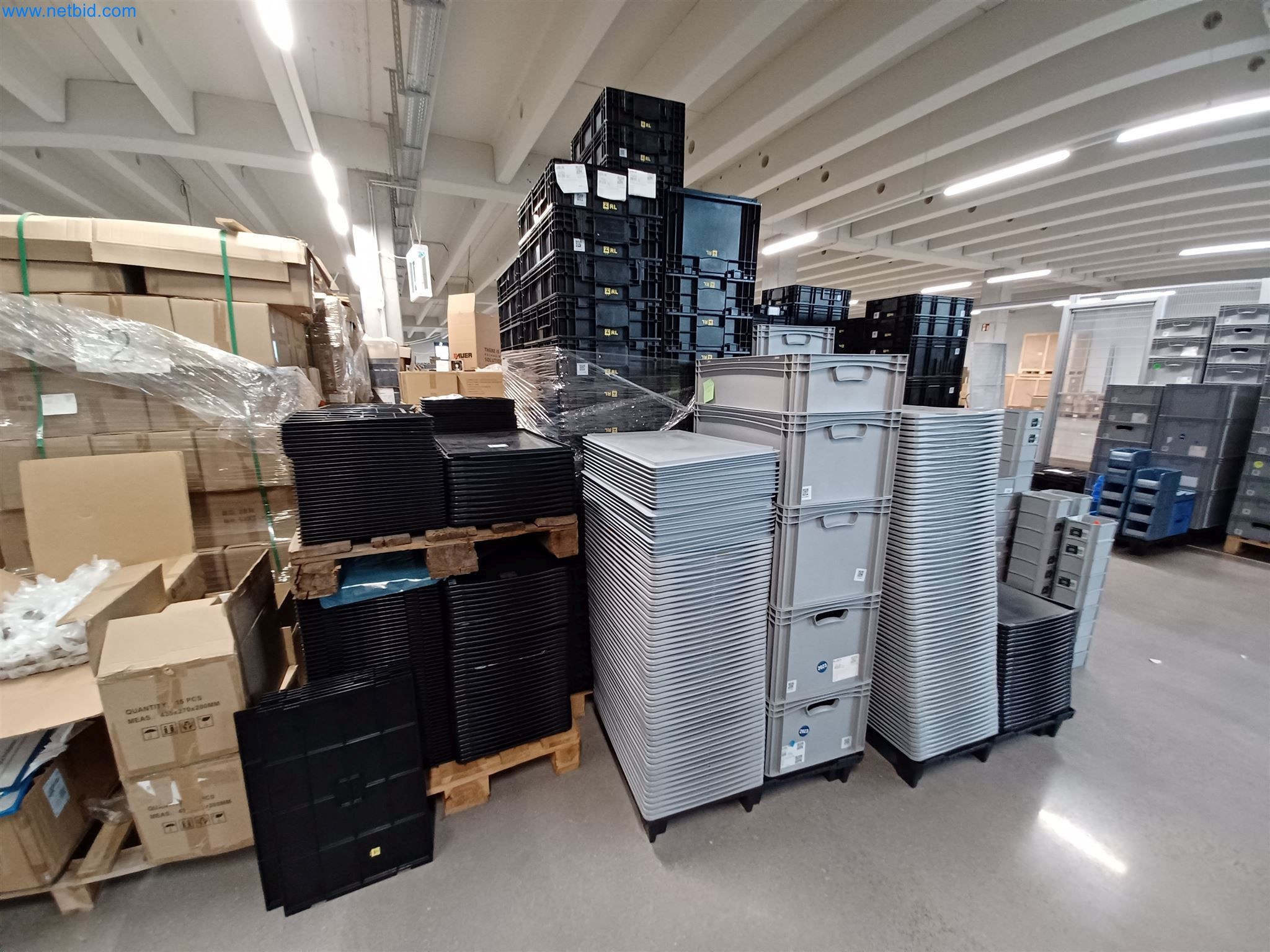 Laboratory equipment / Extensive storage technology and inventories / Osmosis systems and much more.-8