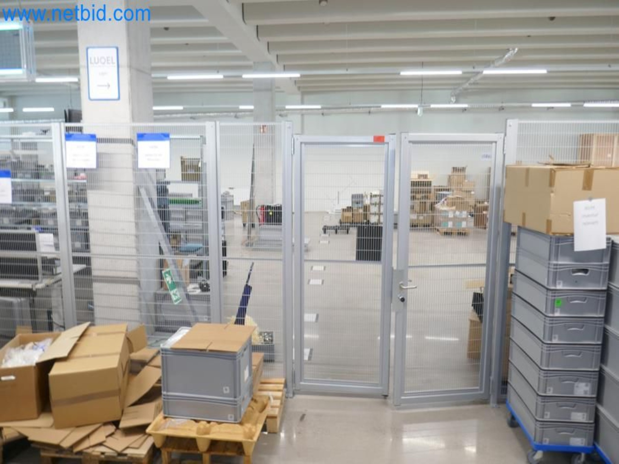 Laboratory equipment / Extensive storage technology and inventories / Osmosis systems and much more.-3