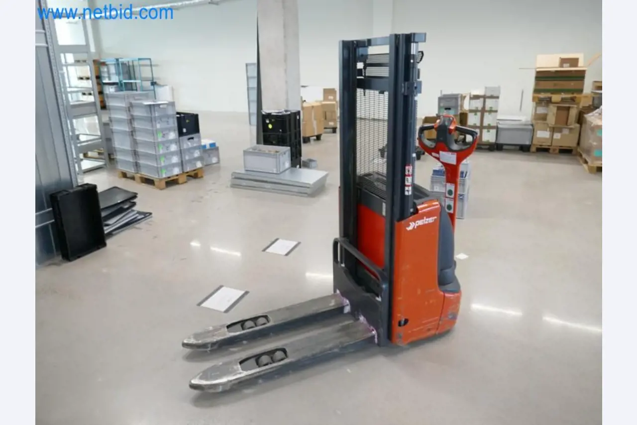 Laboratory equipment / Extensive storage technology and inventories / Osmosis systems and much more.-1