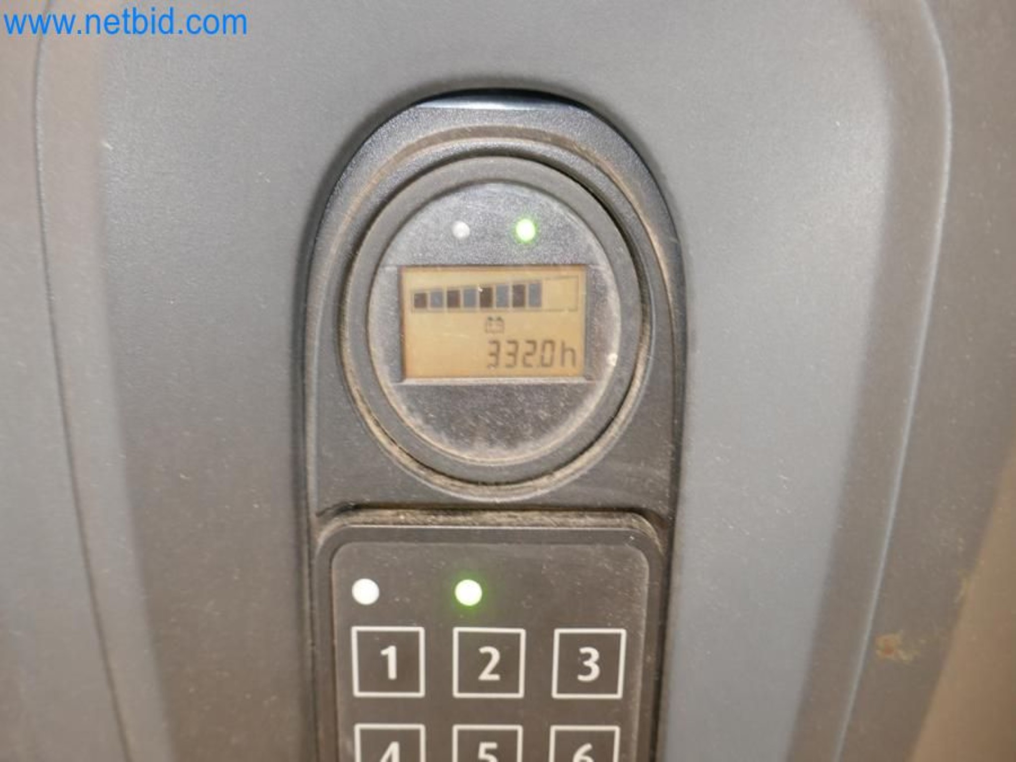 Laboratory equipment / Extensive storage technology and inventories / Osmosis systems and much more.-3