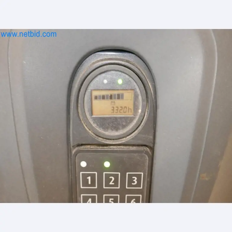 Laboratory equipment / Extensive storage technology and inventories / Osmosis systems and much more.-3