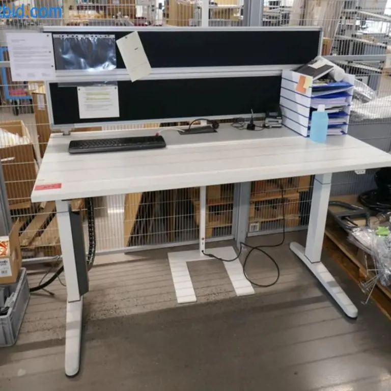 Desk Steelcase