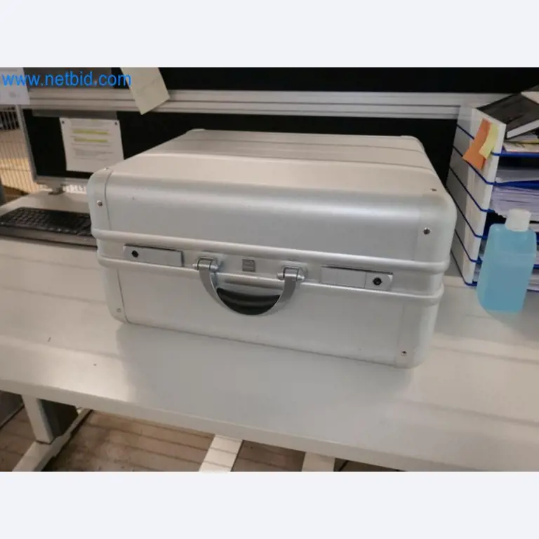 Laboratory equipment / Extensive storage technology and inventories / Osmosis systems and much more.-5