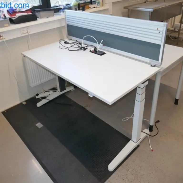 Desk Steelcase