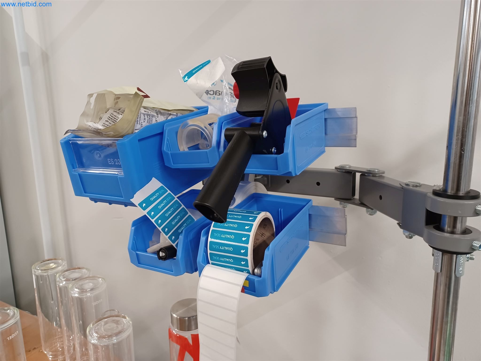 Laboratory equipment / Extensive storage technology and inventories / Osmosis systems and much more.-10