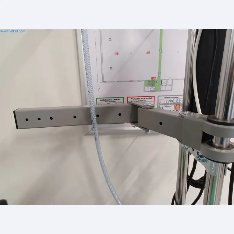 Laboratory equipment / Extensive storage technology and inventories / Osmosis systems and much more.-9