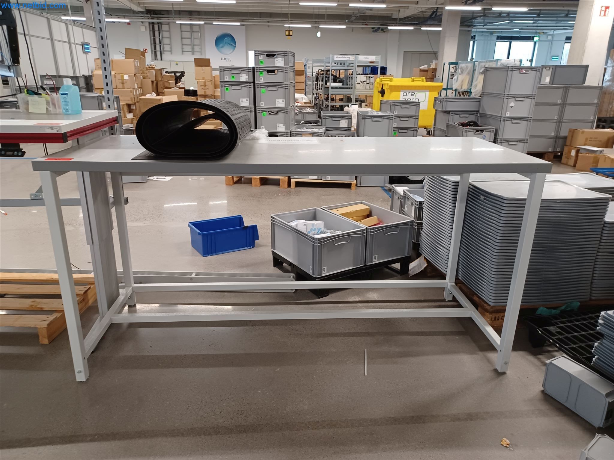 Laboratory equipment / Extensive storage technology and inventories / Osmosis systems and much more.-6