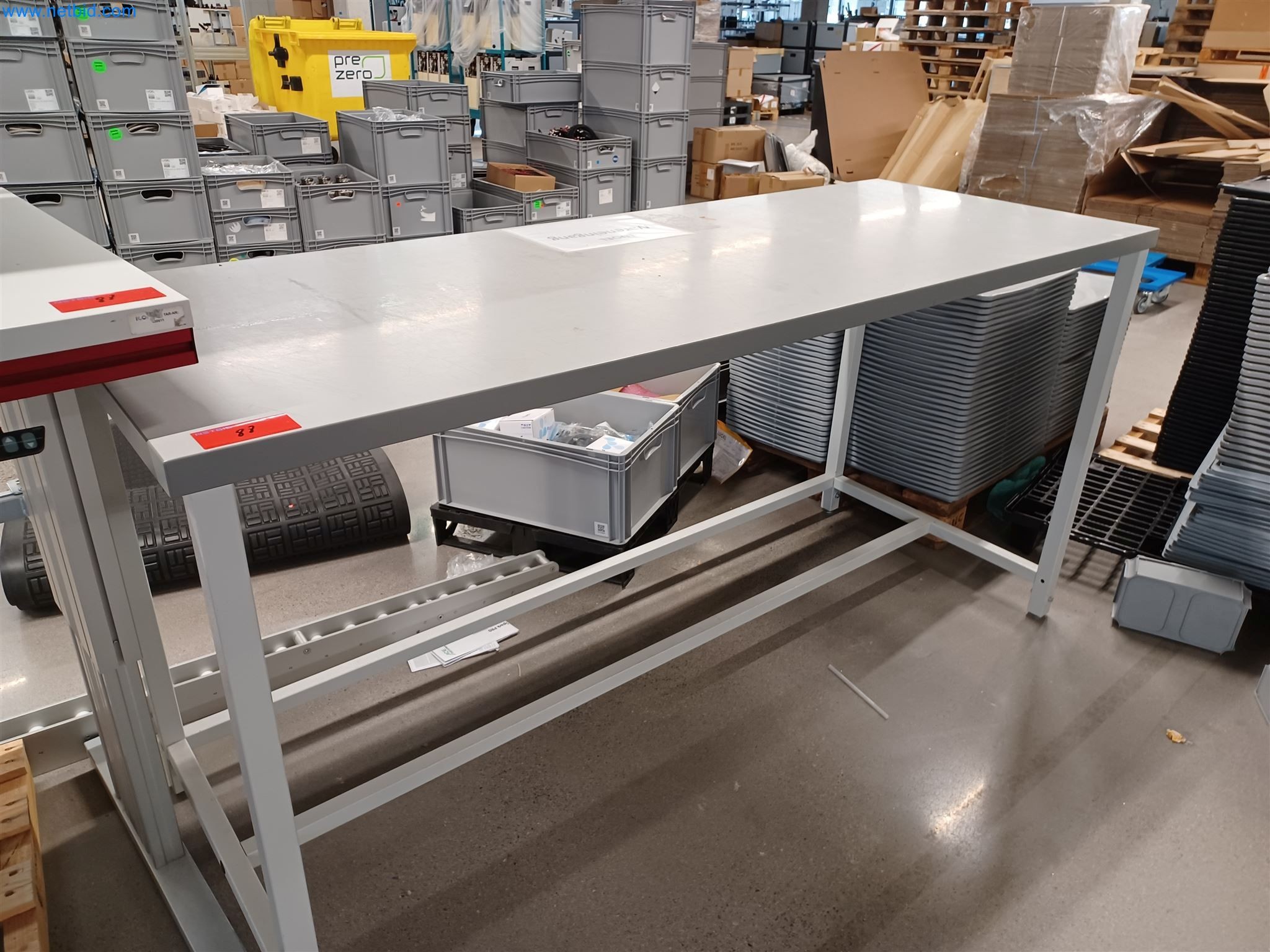 Laboratory equipment / Extensive storage technology and inventories / Osmosis systems and much more.-8