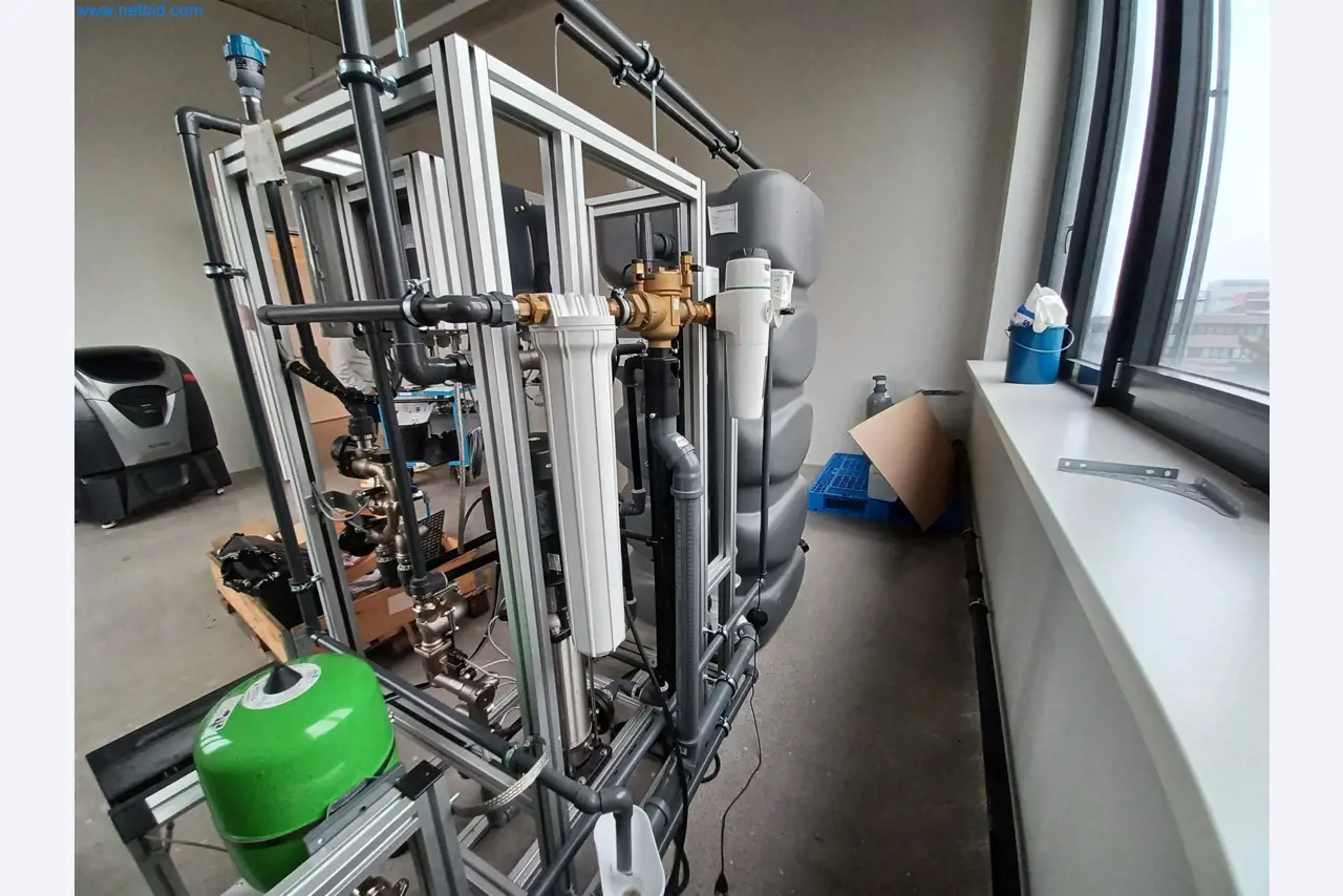 Laboratory equipment / Extensive storage technology and inventories / Osmosis systems and much more.-11