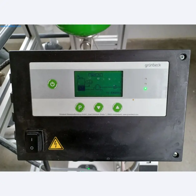 Laboratory equipment / Extensive storage technology and inventories / Osmosis systems and much more.-3