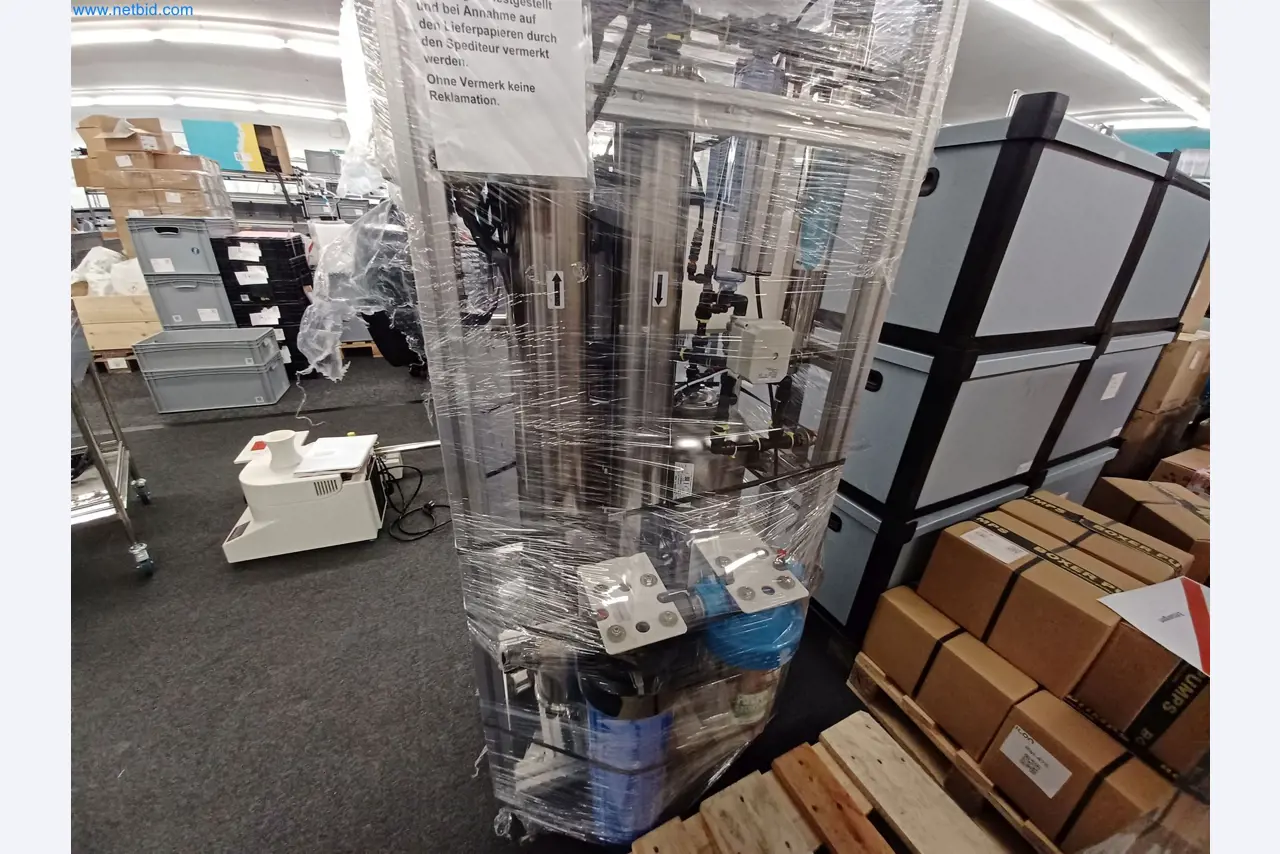 Laboratory equipment / Extensive storage technology and inventories / Osmosis systems and much more.-3