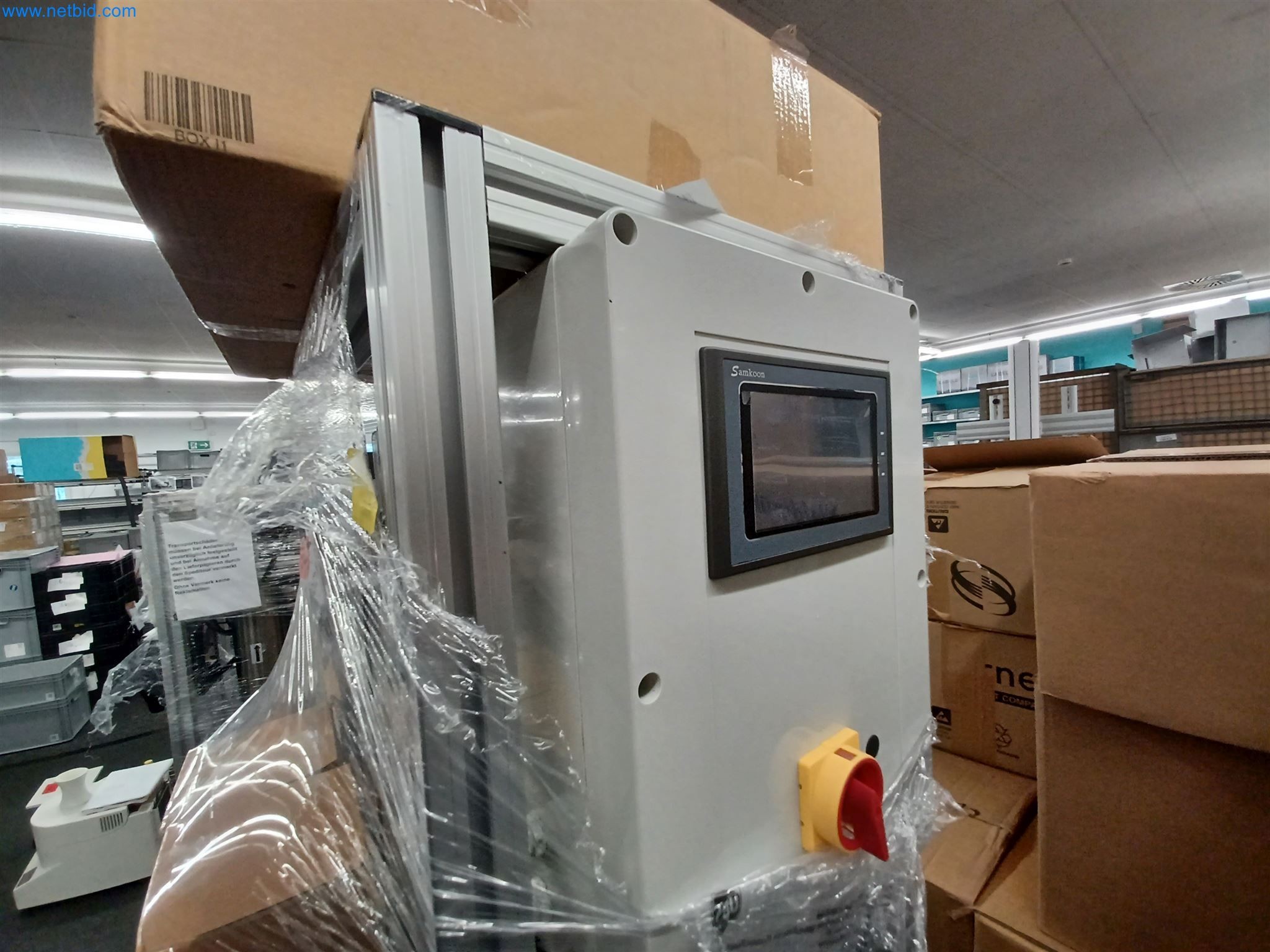 Laboratory equipment / Extensive storage technology and inventories / Osmosis systems and much more.-5