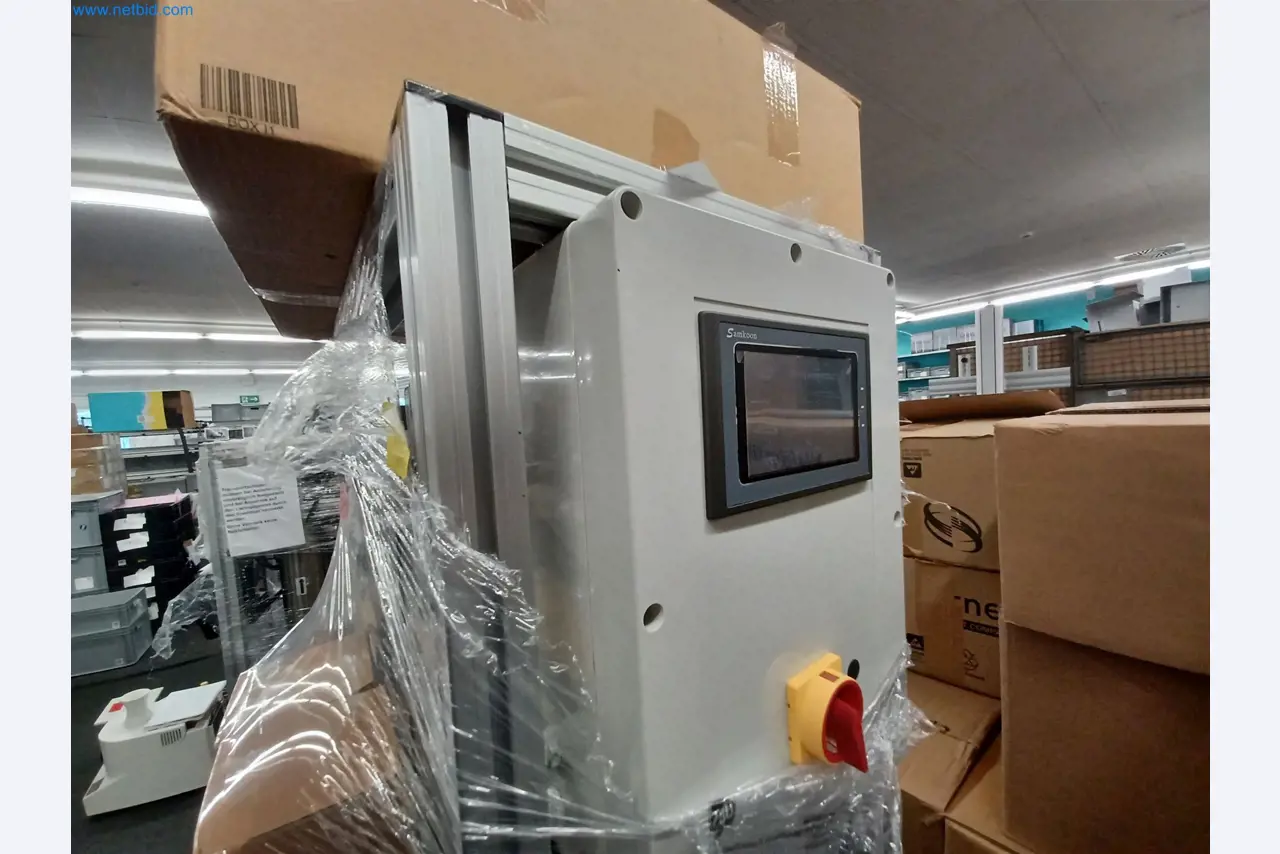 Laboratory equipment / Extensive storage technology and inventories / Osmosis systems and much more.-5