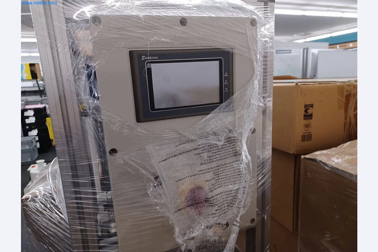 Laboratory equipment / Extensive storage technology and inventories / Osmosis systems and much more.-2