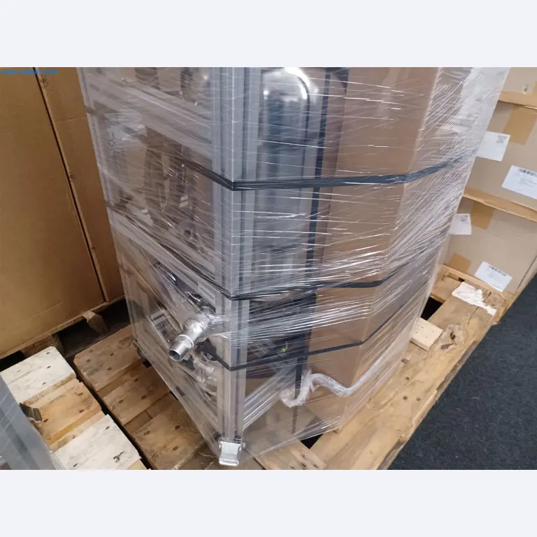 Laboratory equipment / Extensive storage technology and inventories / Osmosis systems and much more.-5