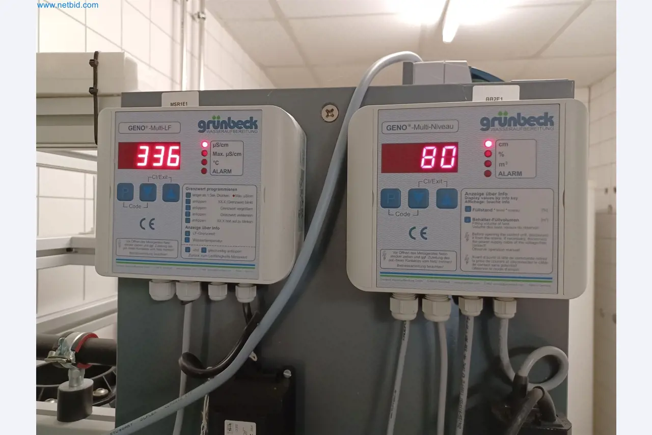 Laboratory equipment / Extensive storage technology and inventories / Osmosis systems and much more.-3