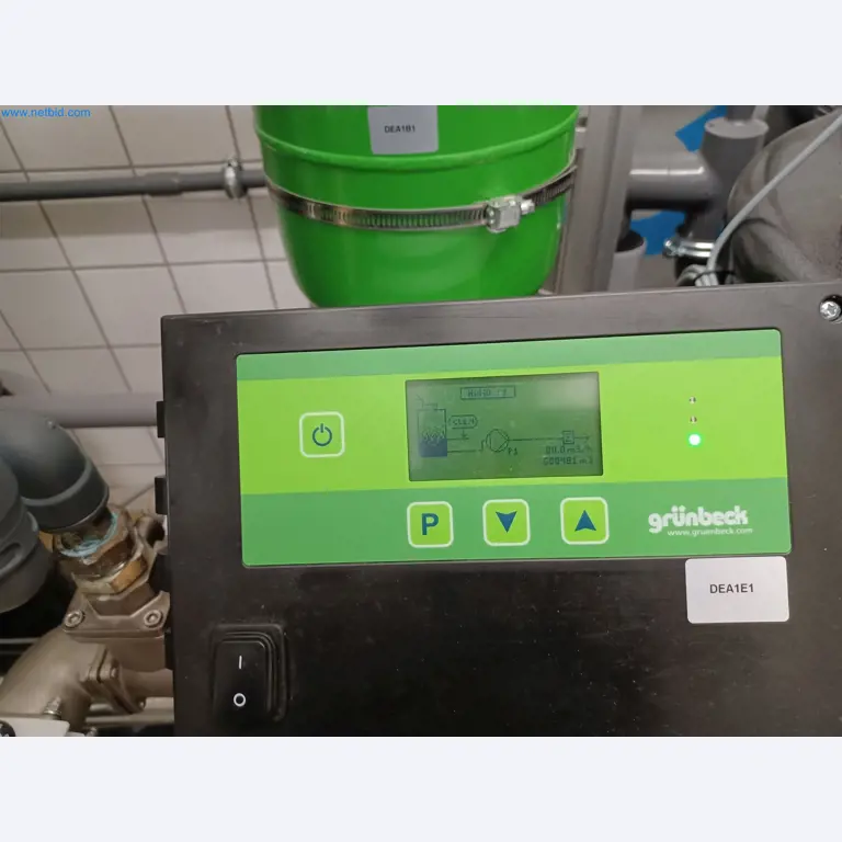 Laboratory equipment / Extensive storage technology and inventories / Osmosis systems and much more.-6