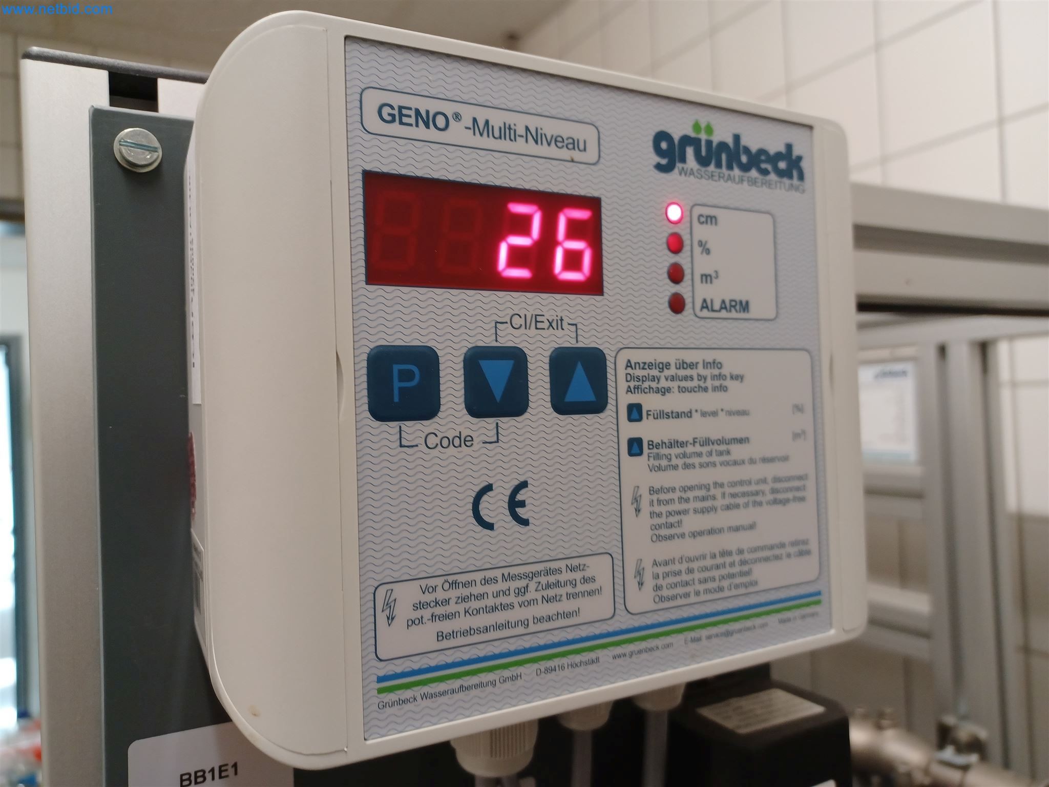 Laboratory equipment / Extensive storage technology and inventories / Osmosis systems and much more.-7