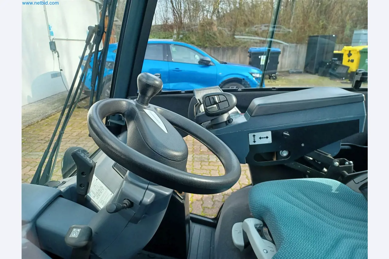 Laboratory equipment / Extensive storage technology and inventories / Osmosis systems and much more.-10