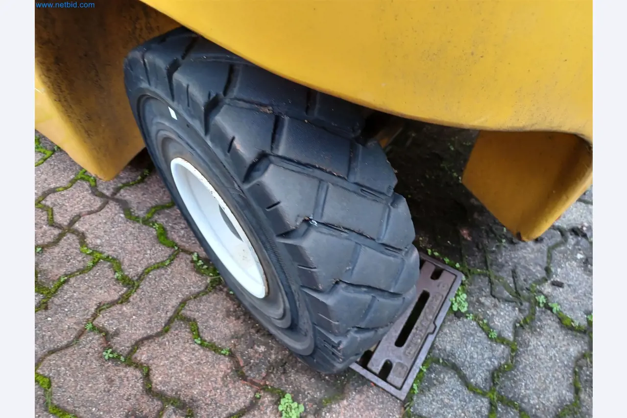 Laboratory equipment / Extensive storage technology and inventories / Osmosis systems and much more.-8