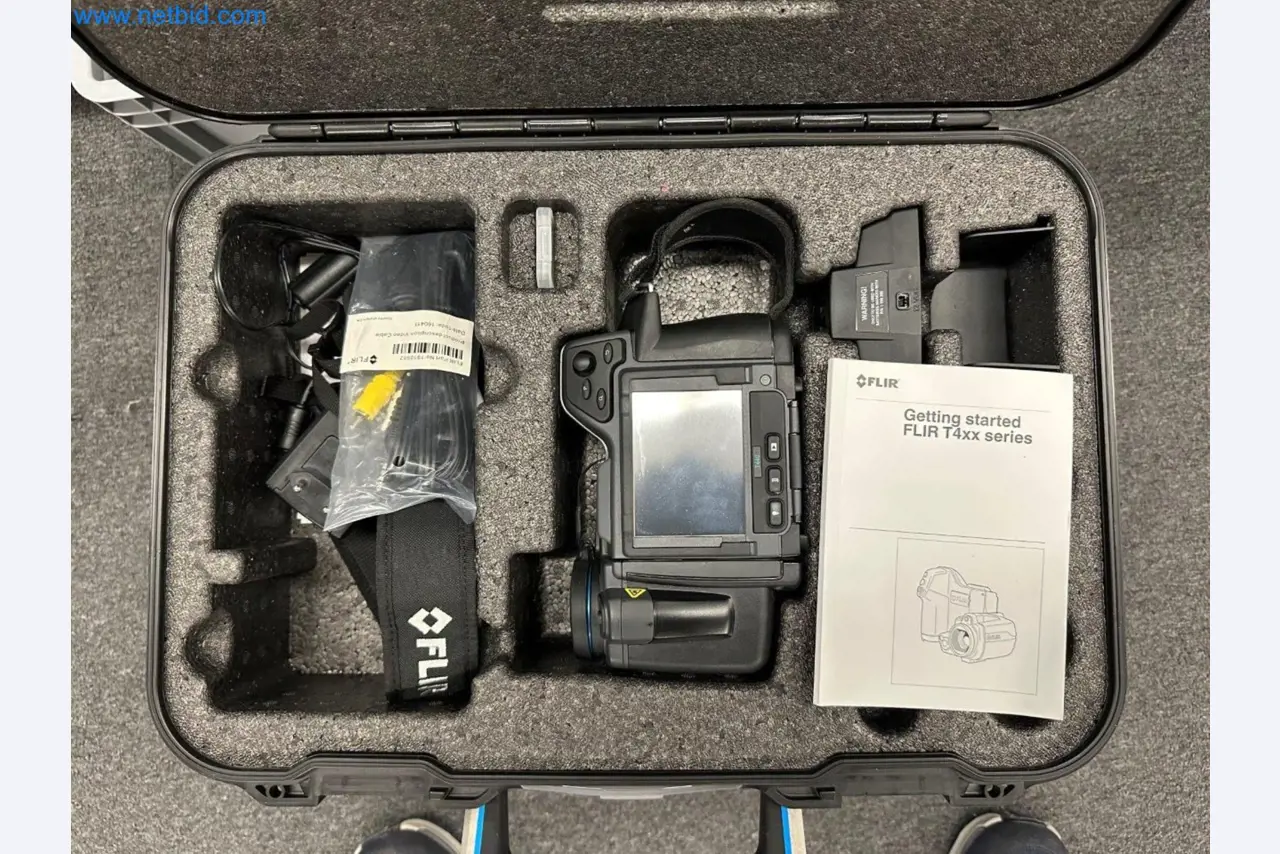 Laboratory equipment / Extensive storage technology and inventories / Osmosis systems and much more.-1