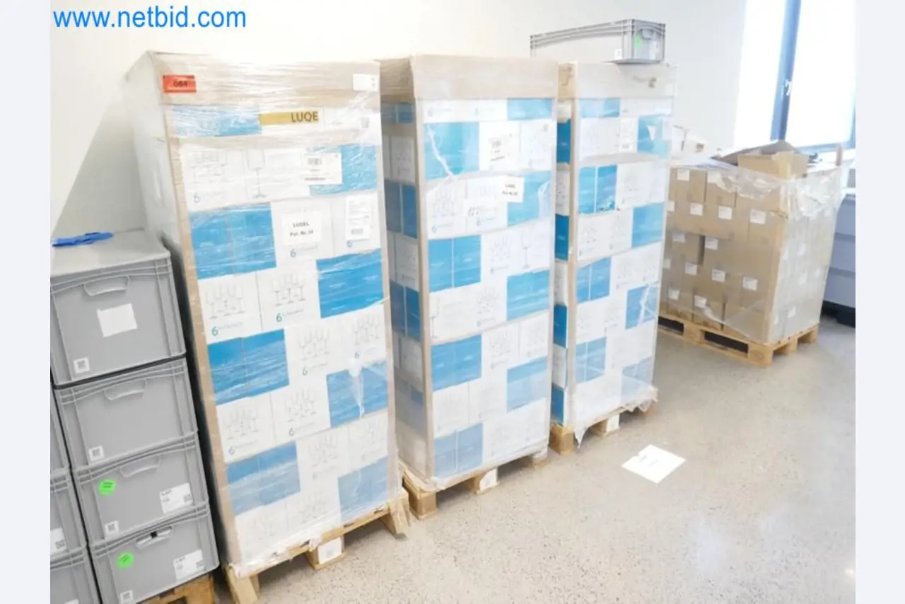Laboratory equipment / Extensive storage technology and inventories / Osmosis systems and much more.-1