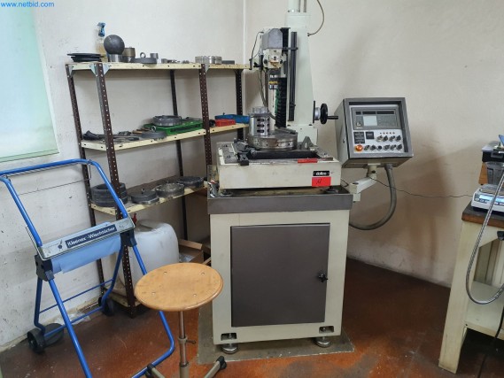 Stroje z oblasti obrábění kovů a povrchových technologií-3