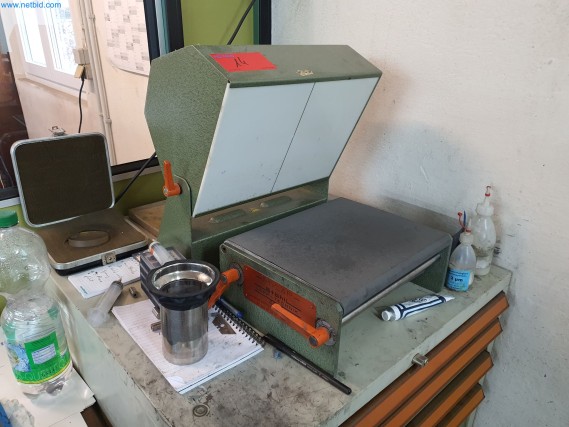 Stroje z oblasti obrábění kovů a povrchových technologií-4