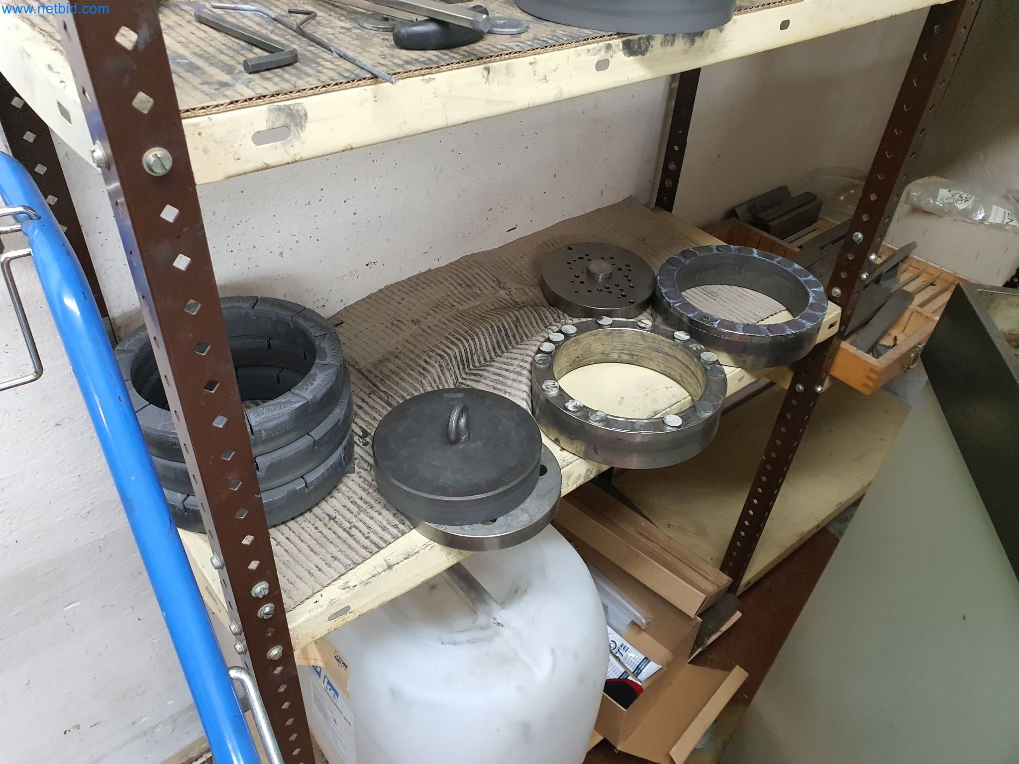 Maszyny z sektora obróbki metali i technologii powierzchni-9