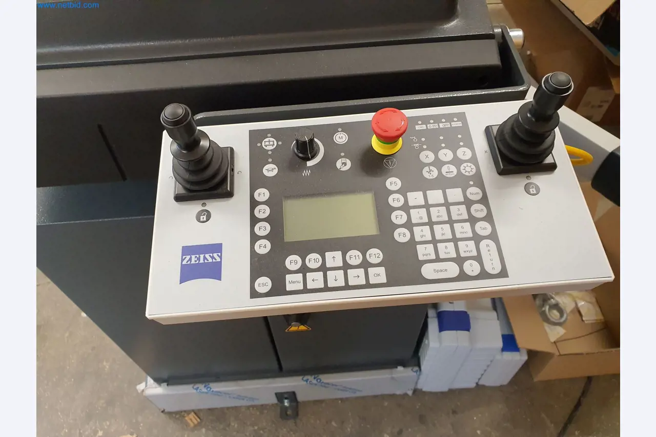 Maszyny z sektora obróbki metali i technologii powierzchni-10