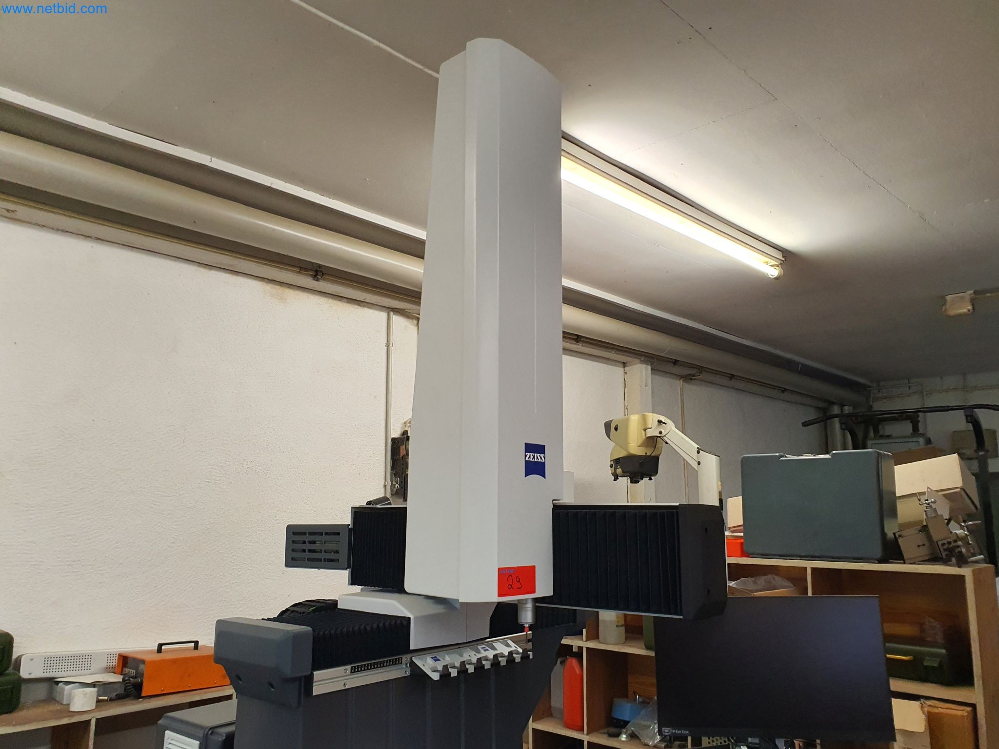 Maszyny z sektora obróbki metali i technologii powierzchni-14