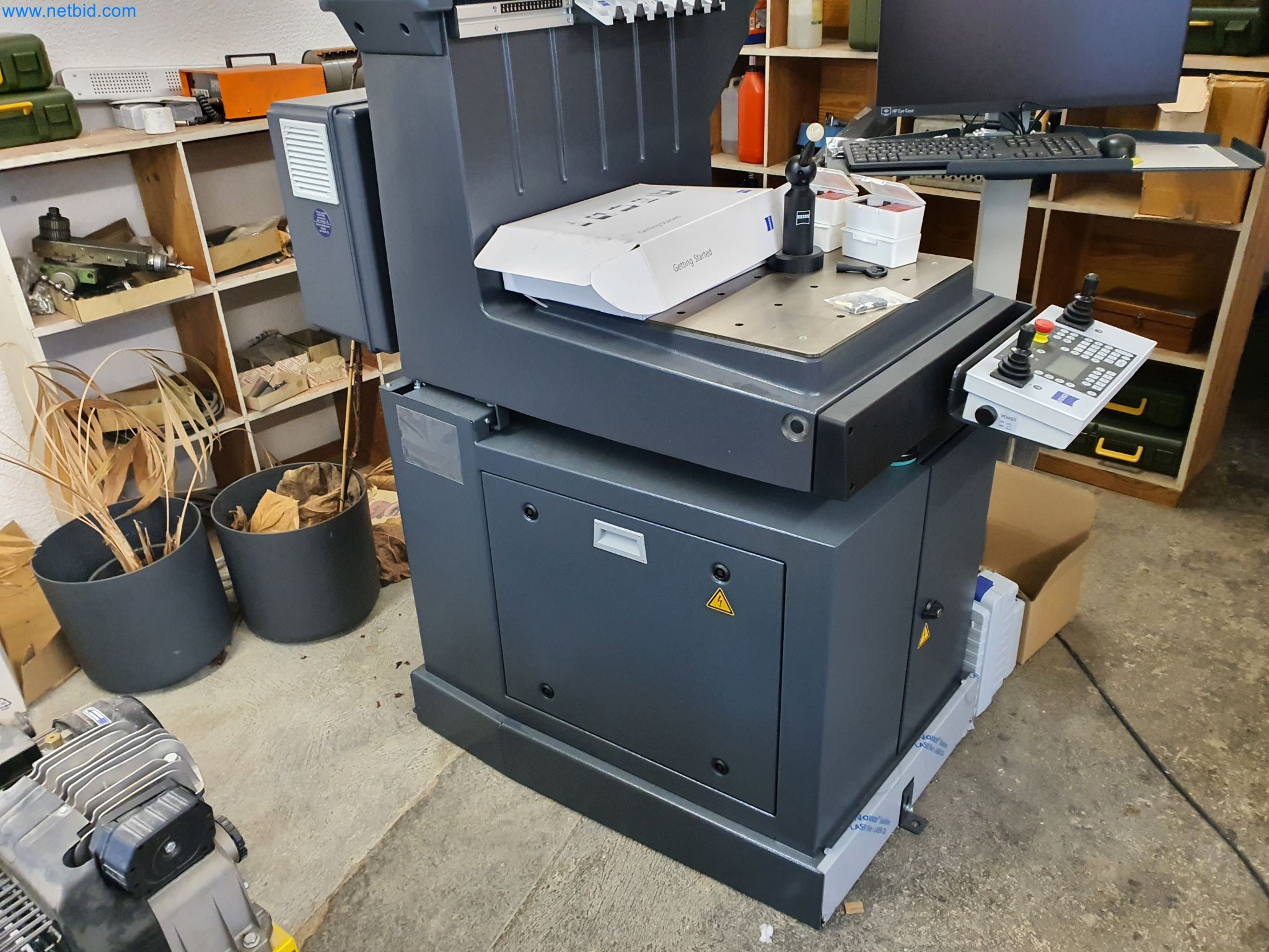 Maszyny z sektora obróbki metali i technologii powierzchni-15