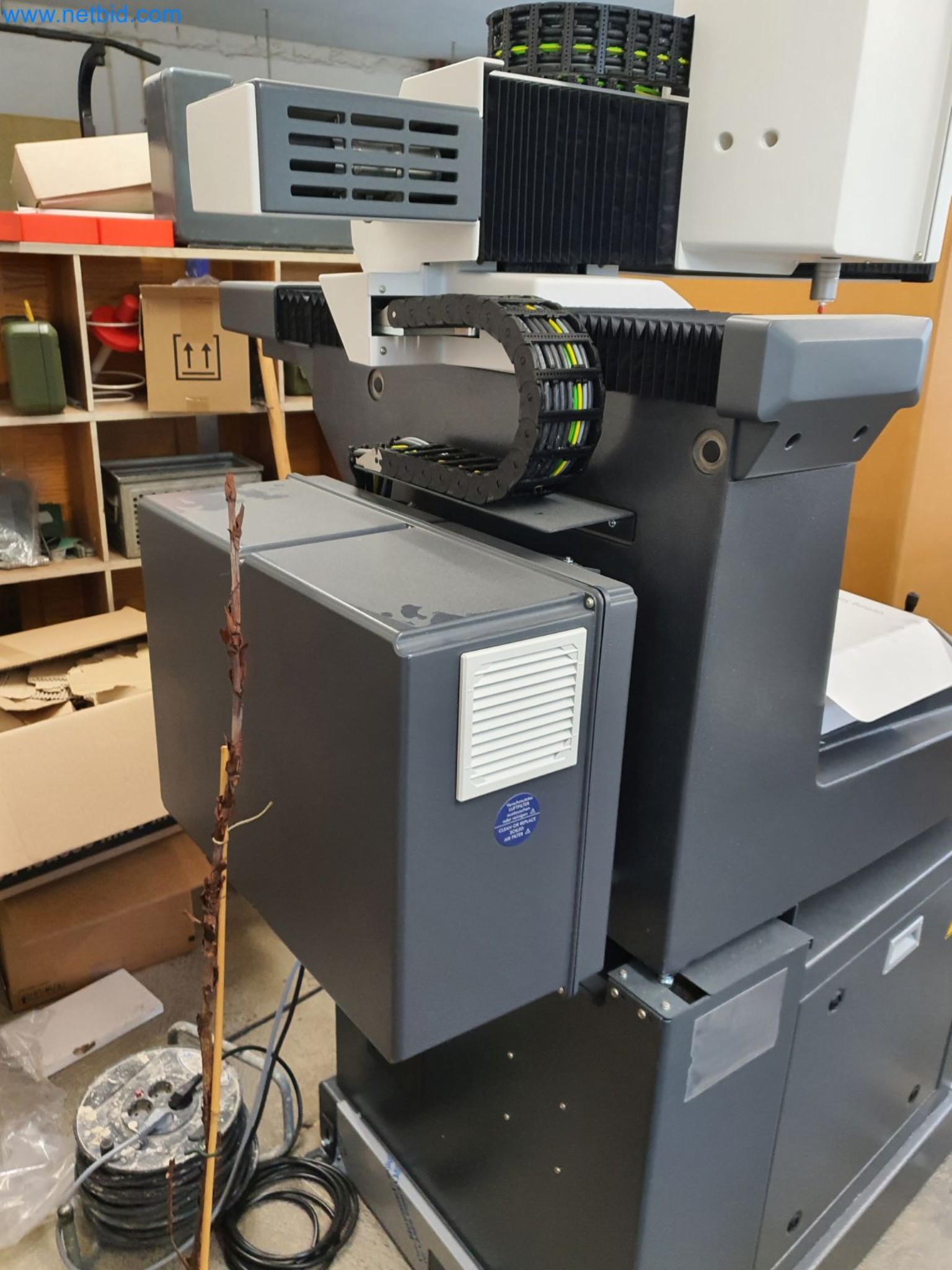 Maszyny z sektora obróbki metali i technologii powierzchni-3