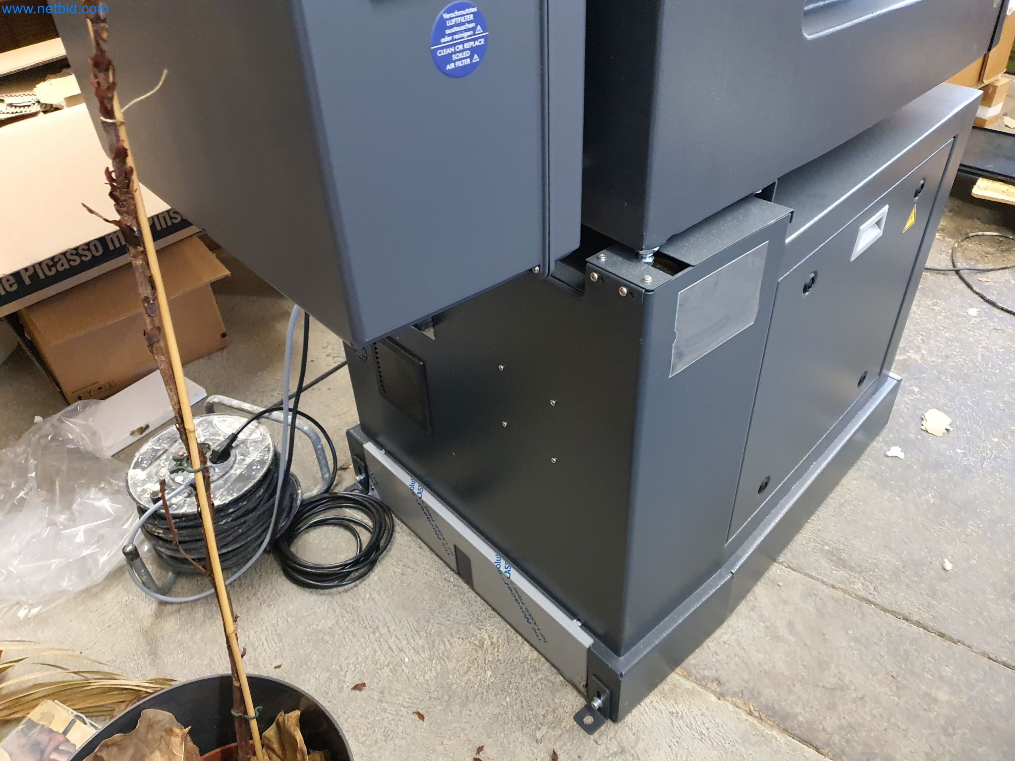 Maszyny z sektora obróbki metali i technologii powierzchni-4