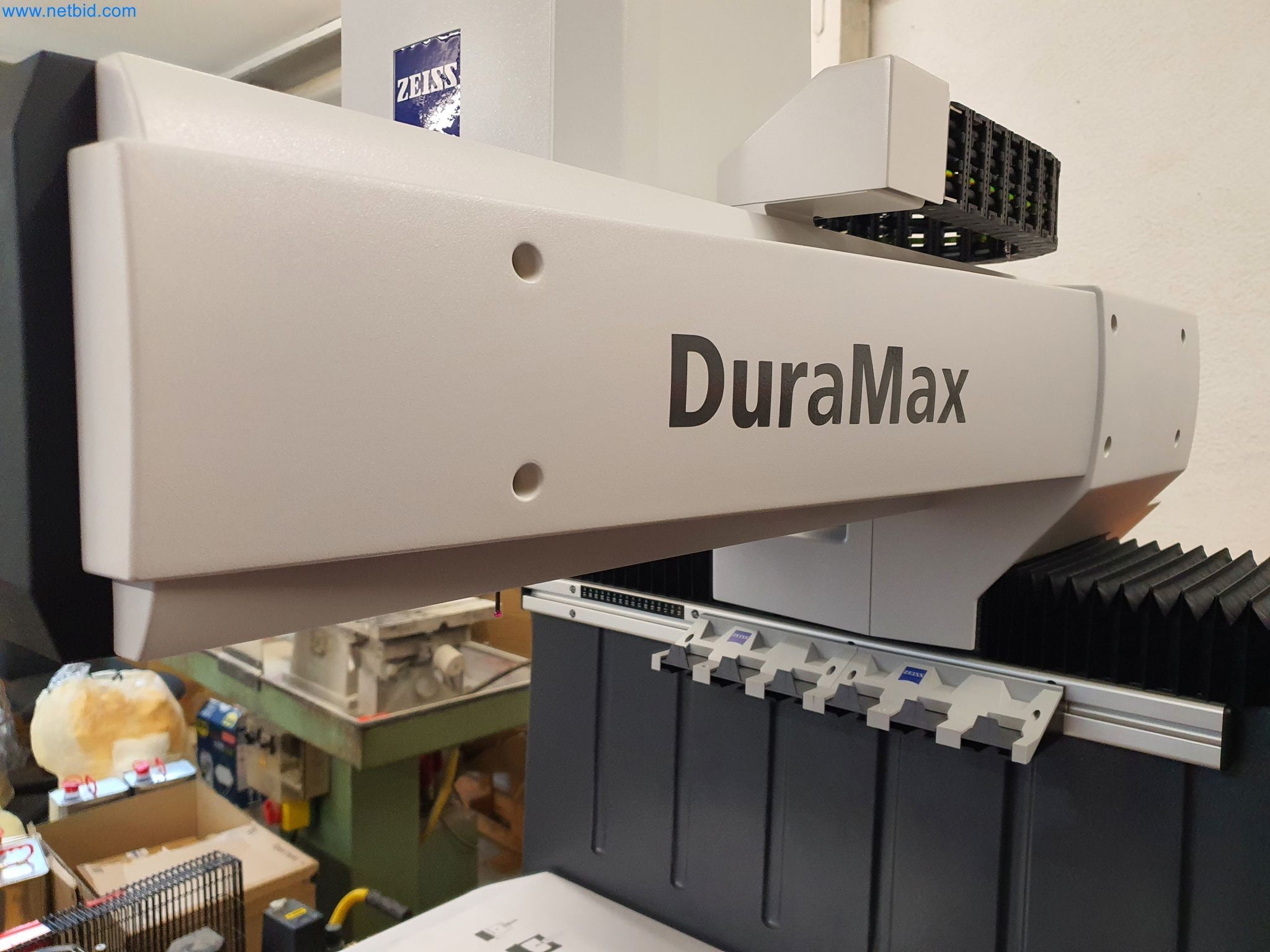 Maszyny z sektora obróbki metali i technologii powierzchni-7