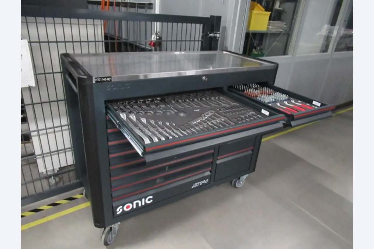 LILIUM eAircraft GmbH / LILIUM GmbH; máquinas, sistemas de prueba y equipos operativos para la producción de eVTOLs-25