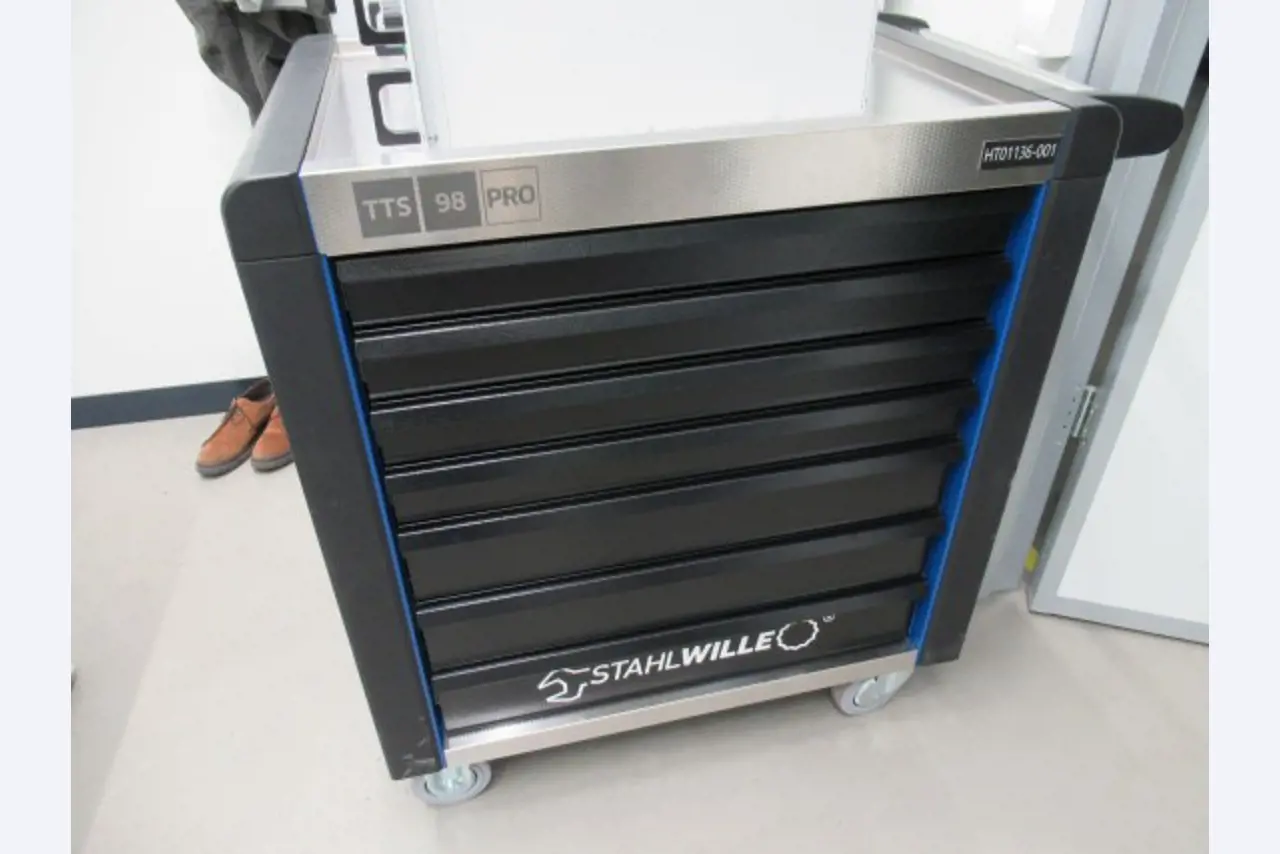 LILIUM eAircraft GmbH / LILIUM GmbH; máquinas, sistemas de prueba y equipos operativos para la producción de eVTOLs-28