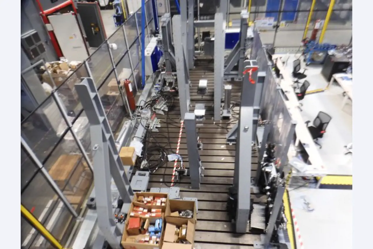 LILIUM eAircraft GmbH / LILIUM GmbH; máquinas, sistemas de prueba y equipos operativos para la producción de eVTOLs-30