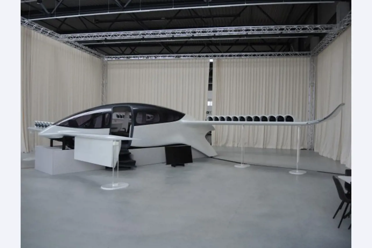 LILIUM eAircraft GmbH / LILIUM GmbH; máquinas, sistemas de prueba y equipos operativos para la producción de eVTOLs-6