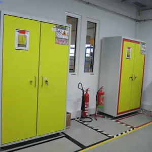 2 Sicherheitsschränke Düperthal 90 DIN EN 14470-1